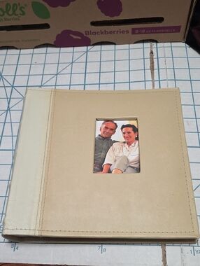 Photo Album Tan W Photo Opening,  8.75x9.5x2
